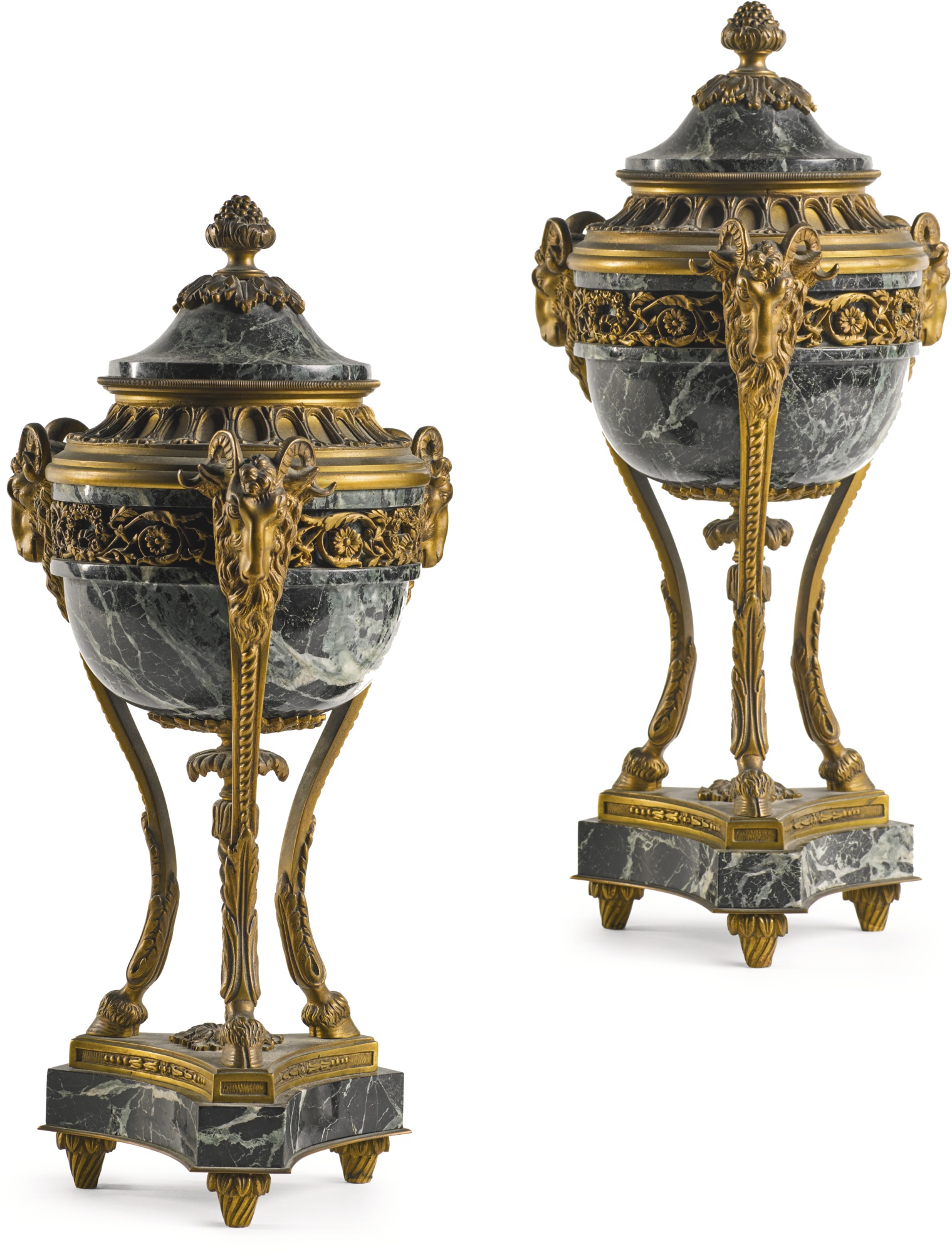 法国路易十六Louis XVI 莲花纹鎏金银香炉– [临渊阁]天地一家春