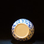 翠毛蓝青花梅瓶