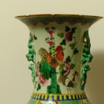 清 同治印章款 鸡冠花雄鸡纹”官上加官“ 掸瓶 - Image 4