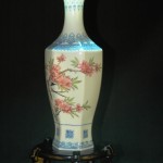 景德镇 蛋壳瓷 花鸟纹六方瓶 - Image 7
