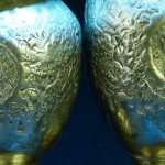 錾银 开光缠枝花鸟纹银瓶 （2） - Image 2