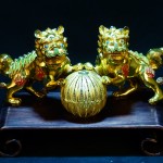 金缧丝宝珠双狮滚秀球