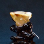 松山荡舟青白玉爵杯 - Image 21