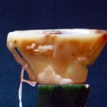 松山荡舟青白玉爵杯 - Image 5