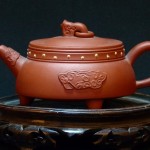饕餮纹紫砂壶 - Image 2