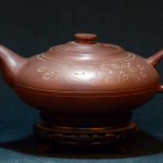金鱼纹紫砂壶 - Image 6