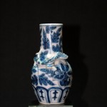 青花螭龙小瓶 - Image 4