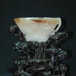 松山荡舟青白玉爵杯 - Image 4