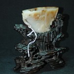 松山荡舟青白玉爵杯 - Image 57