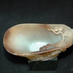 松山荡舟青白玉爵杯 - Image 50