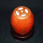 民国 珊瑚红釉描金缠枝花卉小罐 - Image 7