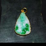 金镶玉-雕佛像翡翠项坠