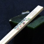 刻龙纹诗文象牙筷 - Image 2