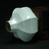 唐 青白釉 玄纹八棱长颈瓶 （长颈残断） - Image 19