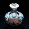 明萬曆  青花缠枝莲纹缠枝菊花纹军持 - Image 29