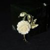 雕象牙玫瑰花胸针